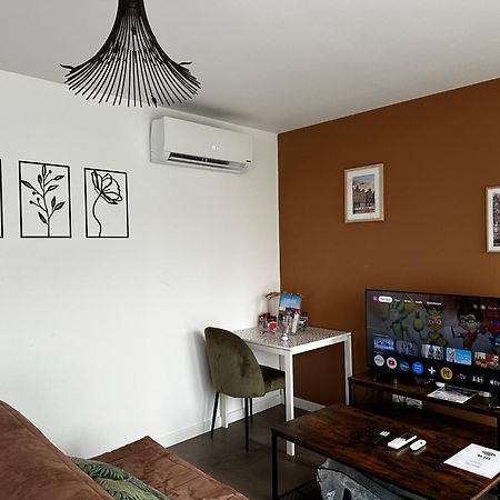 Maison La Capucine Sur Quai De Seine, Wifi, Machine A Laver, Parking Prive Gratuit Vernon  Ngoại thất bức ảnh